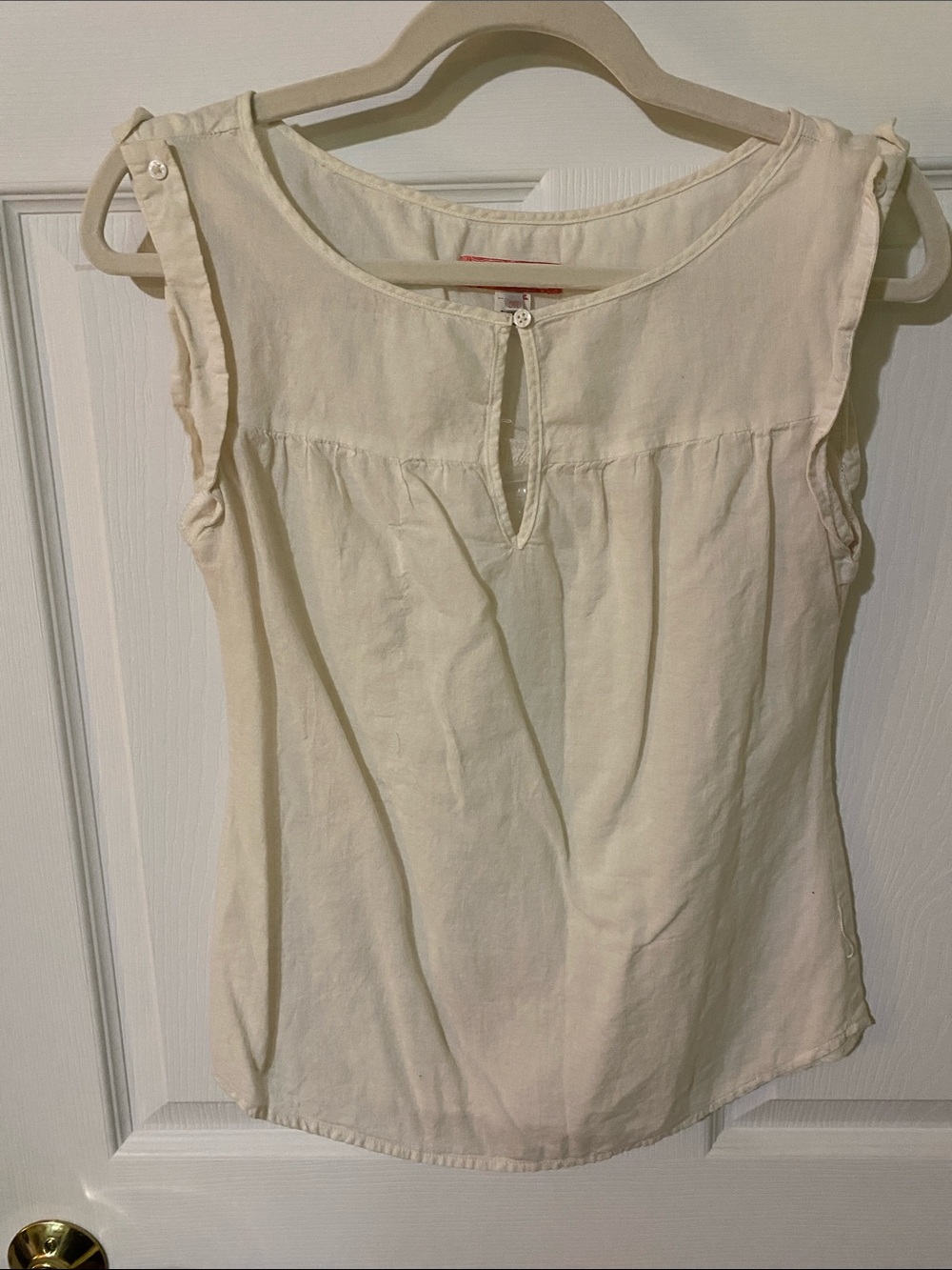 Lux Cream Sleeveless Button-Keyhole Camisole